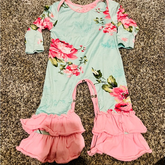 Floral Baby Romper with Pink Ruffles - Picture 1 of 3
